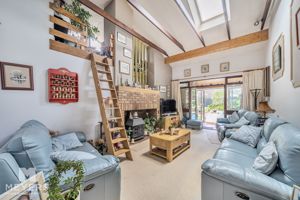 Photo 18- click for photo gallery